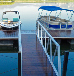 北京青龍湖遊船碼頭活動引橋