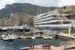 摩洛哥遊艇俱樂部——壯觀的海岸線和它的傳統航海線